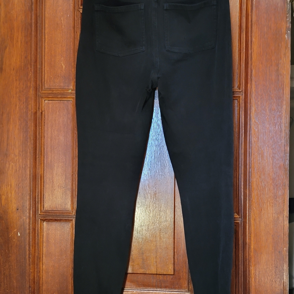 Spanx Pull Up Pants- Black- Size Large - Picture 2 of 3